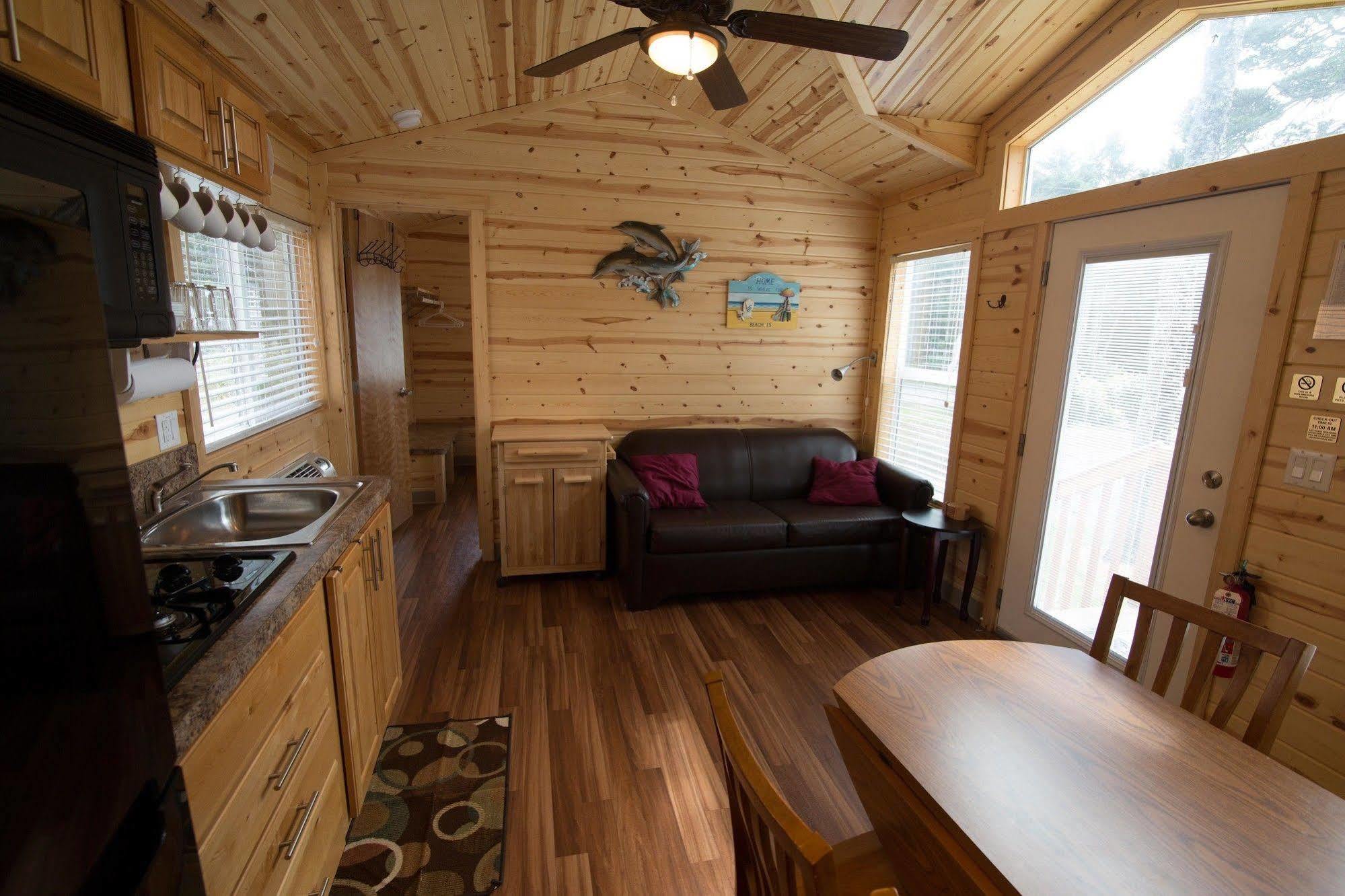 Whaler'S Rest Rv & Camping Resort Holiday Beach Exteriör bild