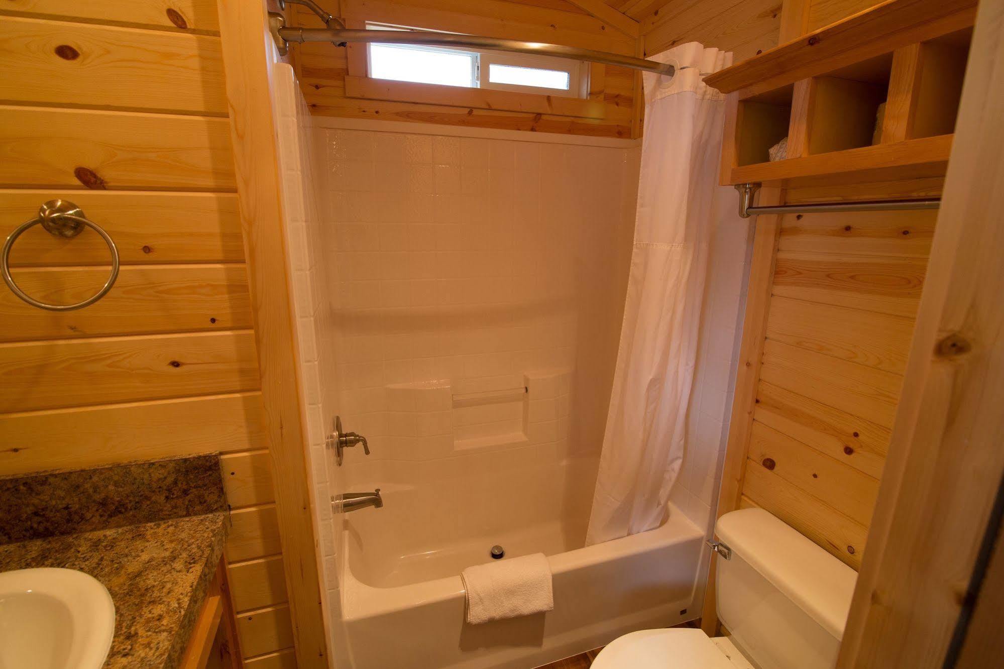 Whaler'S Rest Rv & Camping Resort Holiday Beach Exteriör bild