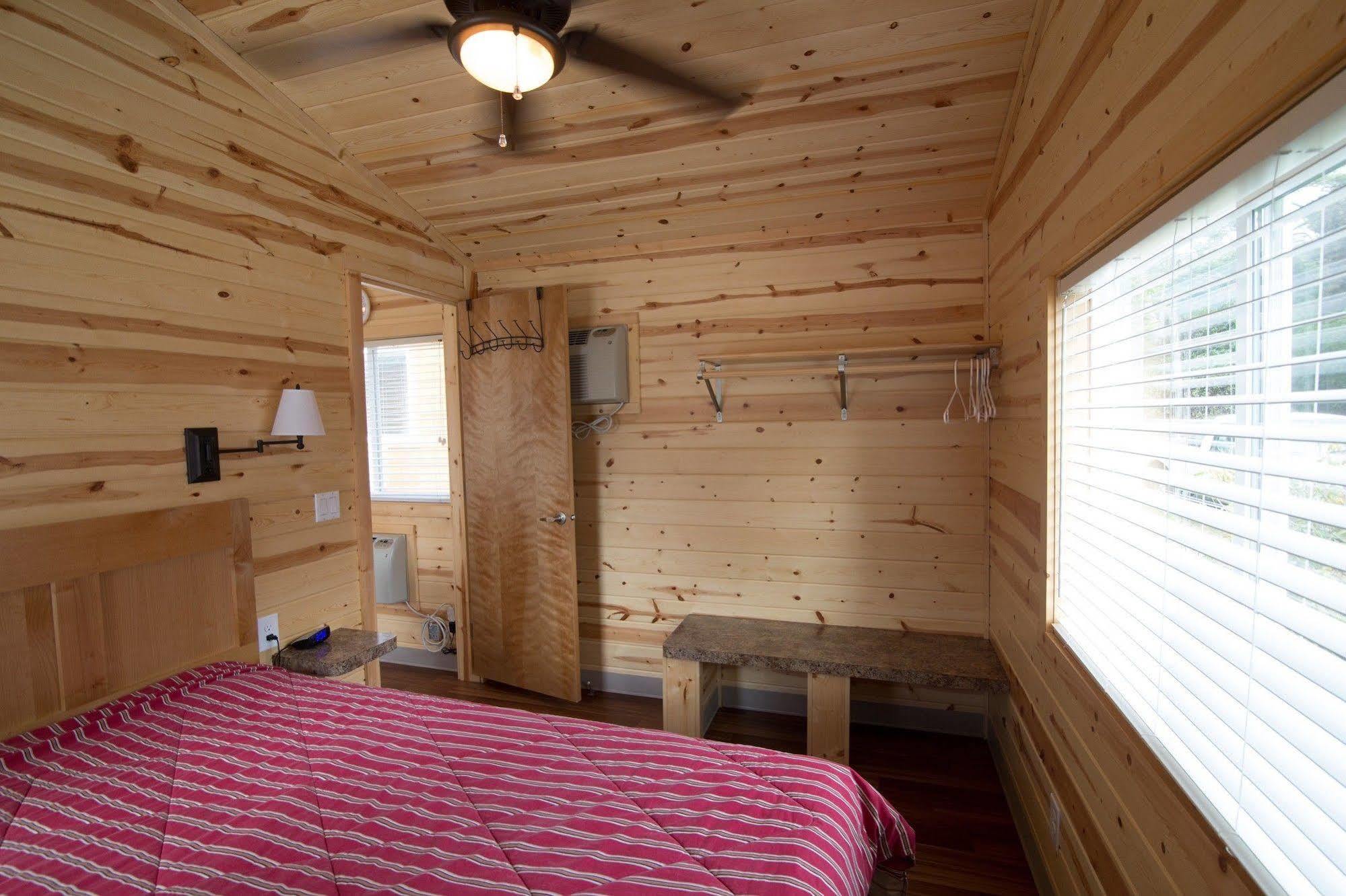 Whaler'S Rest Rv & Camping Resort Holiday Beach Exteriör bild
